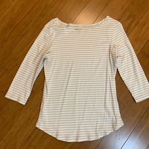Striped 3/4 sleeve casual shirt